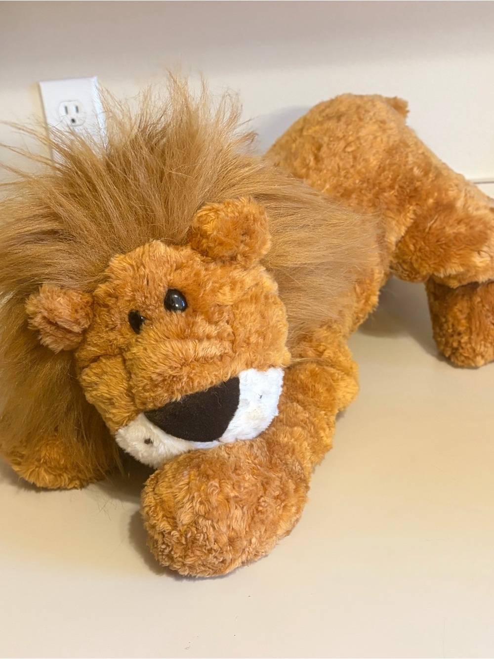 Gund Leonardo the Lion Plush - Large 21” Vintage Collectible Stuffed Animal